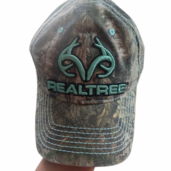 Realtree Accessories - 🌺 Realtree Camo Hat